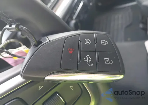 2025 Chevrolet Silverado 1500 4Wd Standard Bed Lt z USA, uszkodzony, nr VIN 1GCUKDEDXSZ129831